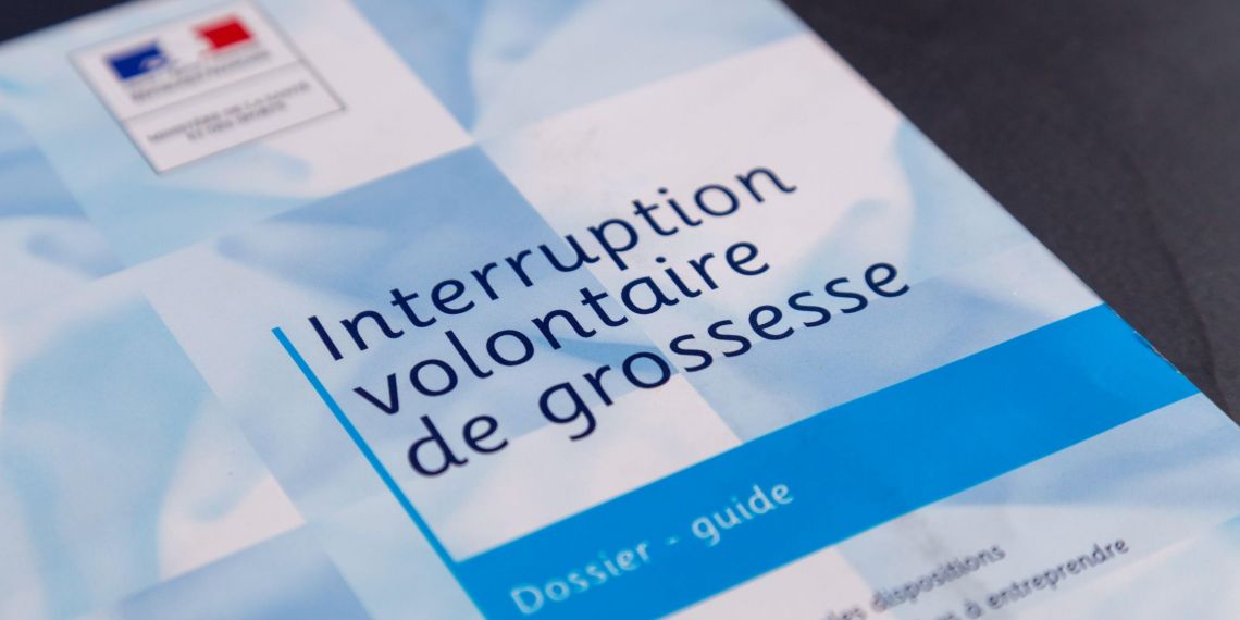 Inscription de l’IVG dans la Constitution : comment serez-vous remboursée ?