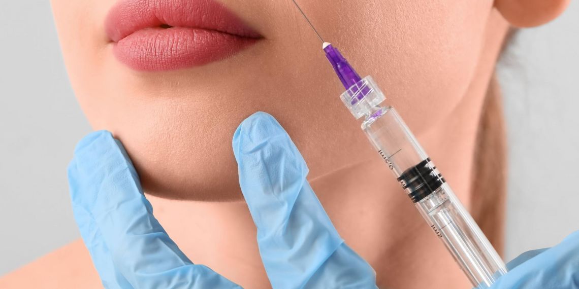 Acide hyaluronique : une ordonnance de votre médecin bientôt obligatoire pour vous en procurer ?