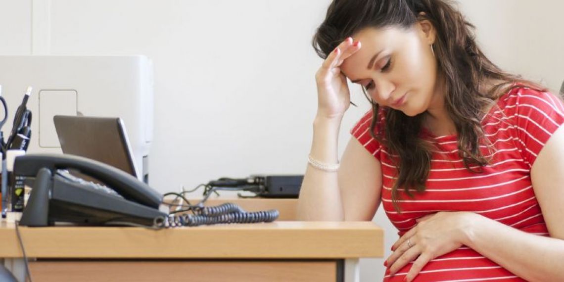 Congés maternité et paternité : un recours aux droits inégal selon le statut professionnel