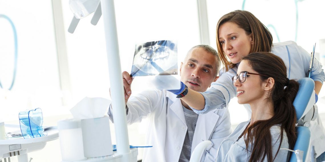 Accord entre les chirurgiens-dentistes et l’Assurance maladie : un financement de 900 M€ sans précédent