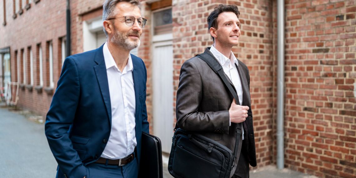 Pacte Dutreil : comment transmettre votre entreprise dans des conditions fiscales avantageuses ?