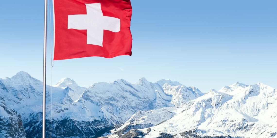 Retraités ayant cotisé en France et en Suisse : attention au traitement fiscal des pensions versées en capital