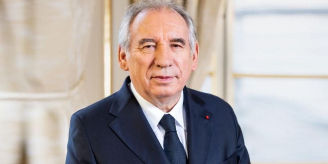 Quelle est cette « prime pour seniors » proposée par François Bayrou ?