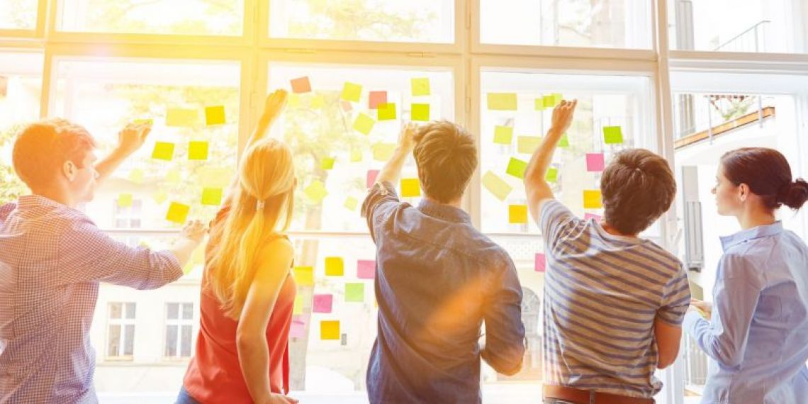 « 1 jeune, 1 solution » : les aides à l’embauche des jeunes vont être prolongées