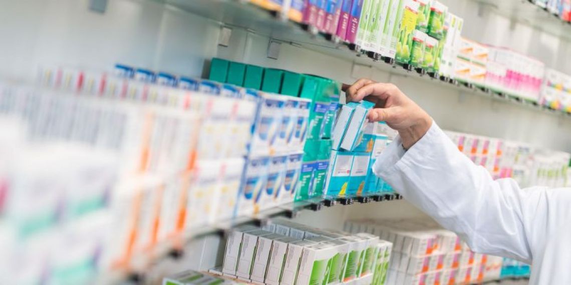 Rhume : 8 médicaments phares désormais interdits à la vente libre